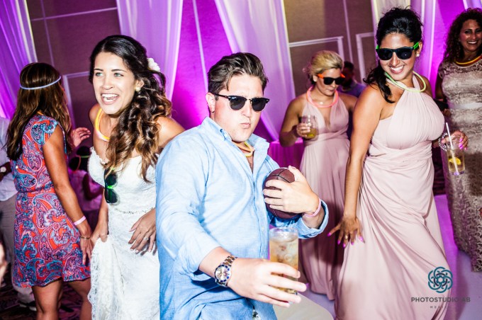 weddingpartyplayadelcarmen