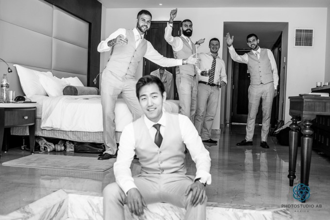 weddingphotographymoonpalaceCancun17