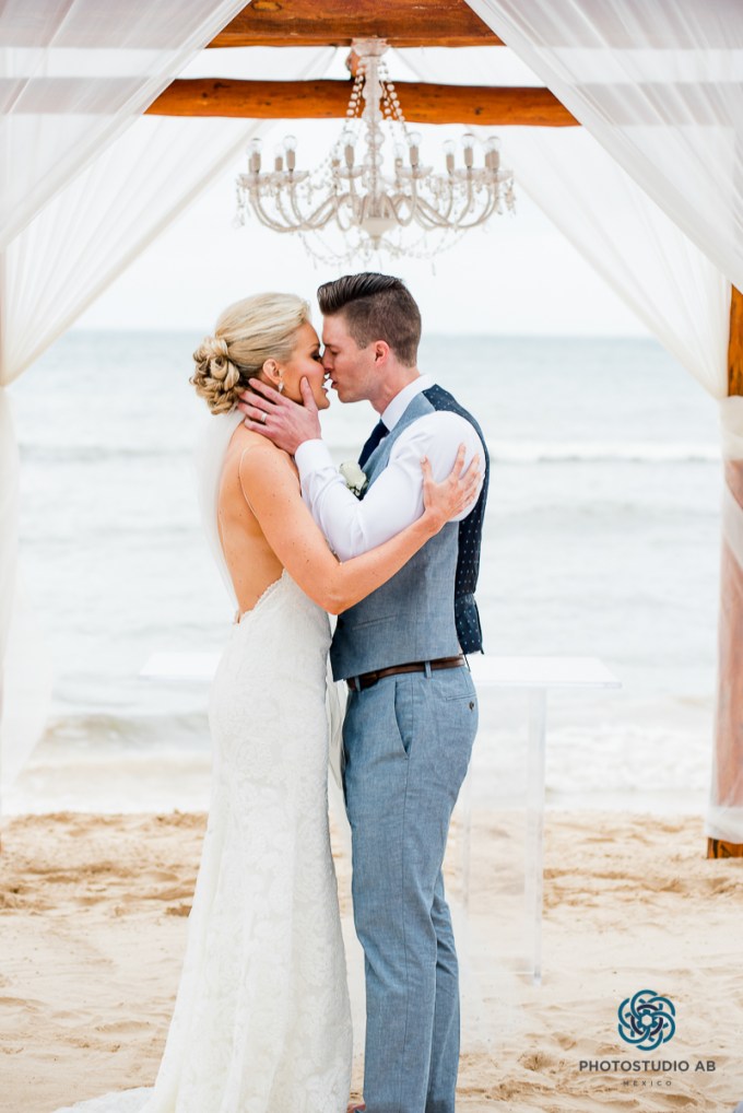 WeddingphotographyAzulsensatoriCancun027