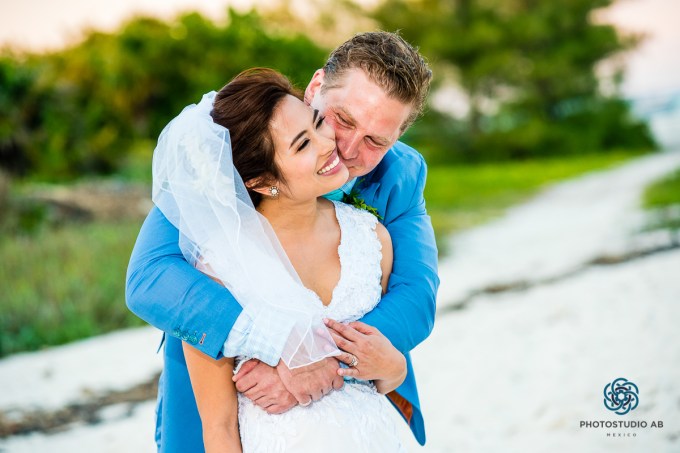 Weddingphotoplayadelcarmen034