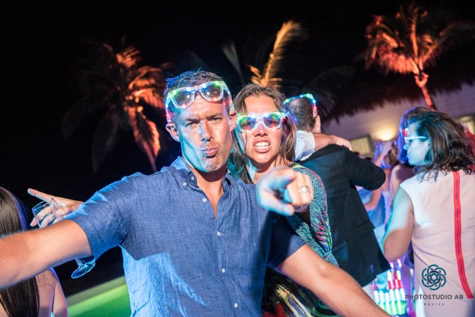 Weddingphotoplayadelcarmen055